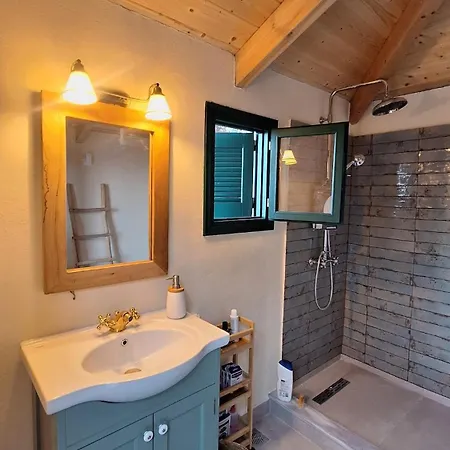 ヴィラ Rouga Perachori